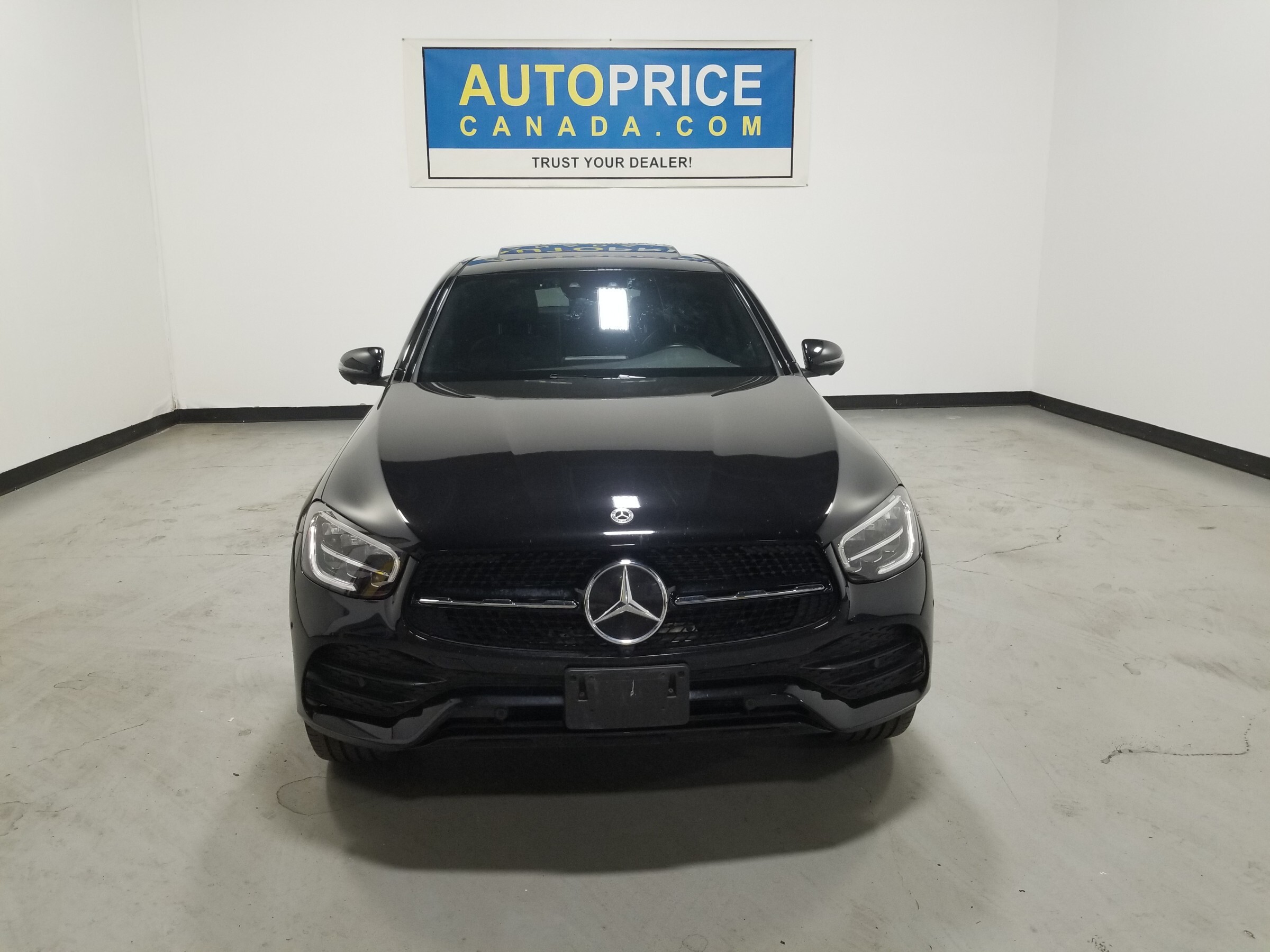 Mercedes-Benz GLC 2023