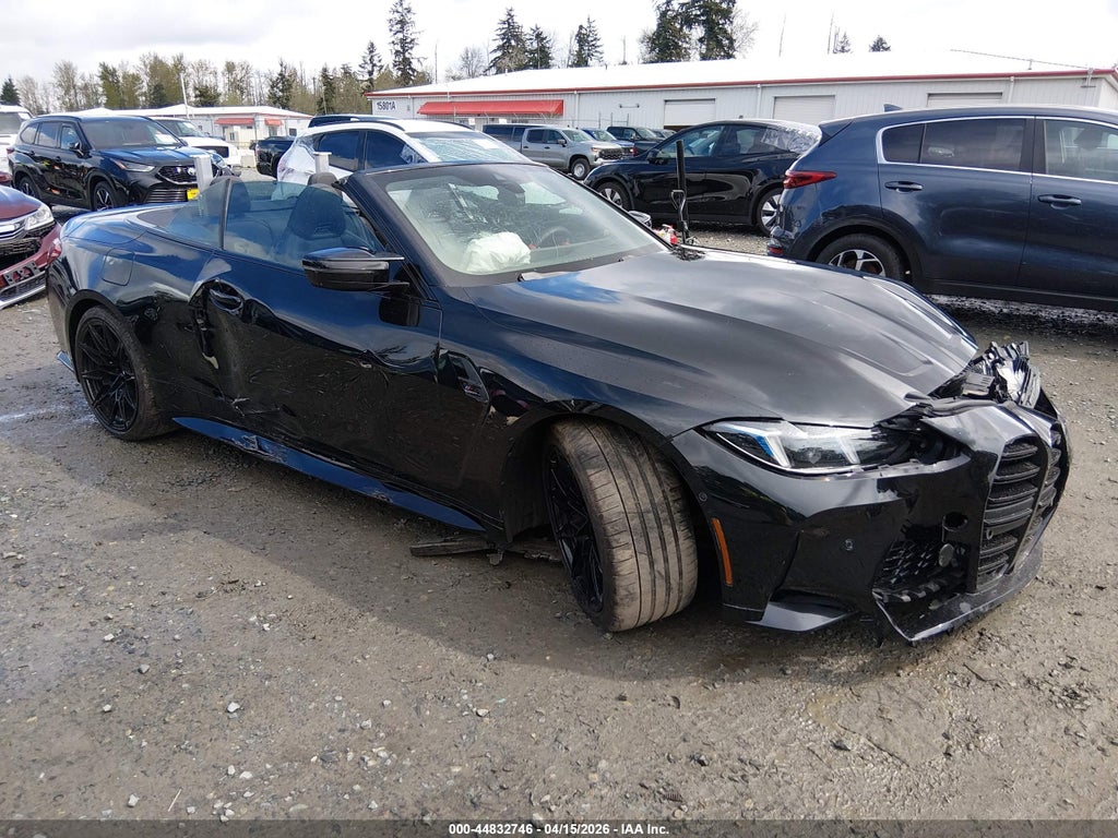 BMW M4 2025