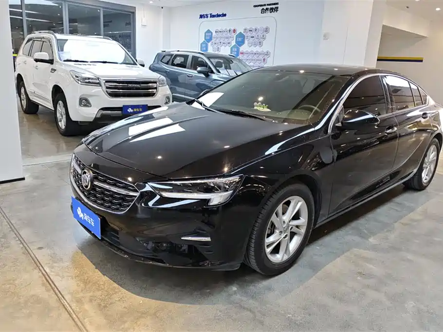 Buick Regal 2021