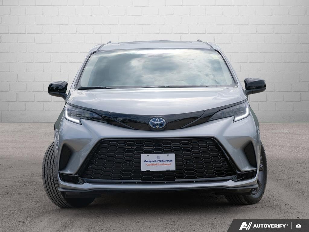 Toyota Sienna 2025