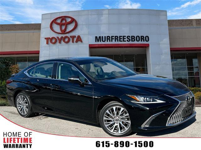 Lexus ES 2021