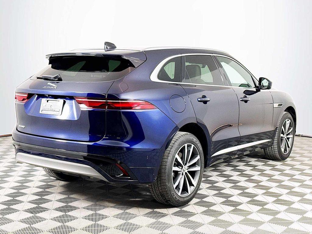 Jaguar F-Pace 2024