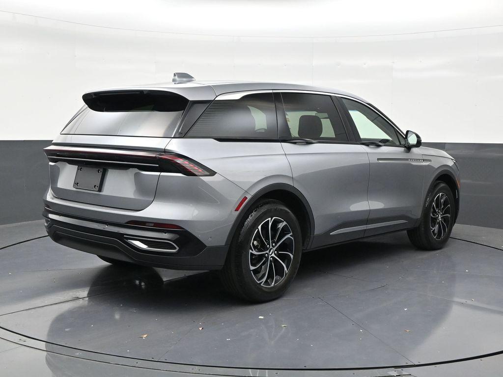Lincoln Nautilus 2024