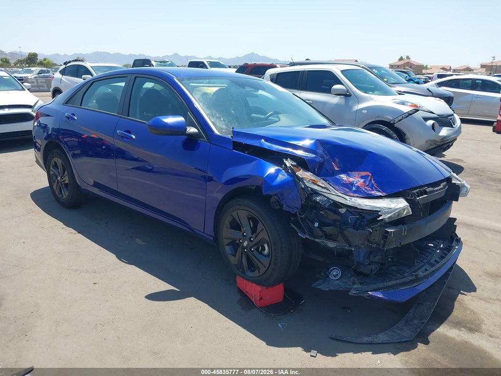 Hyundai Elantra 2021