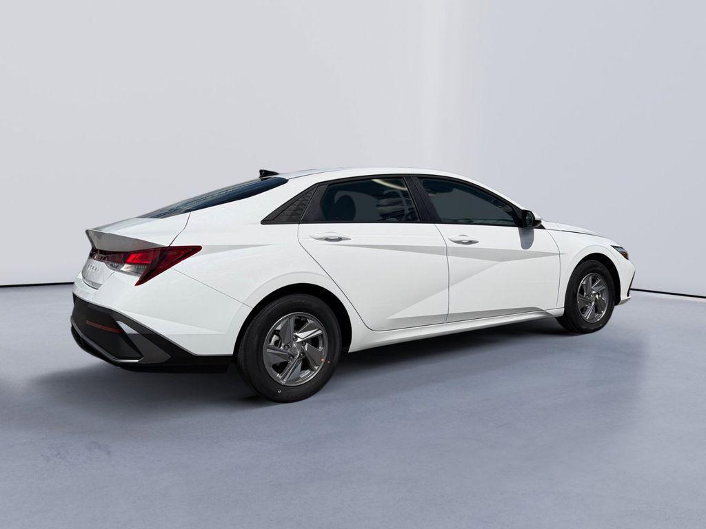 Hyundai Elantra 2026