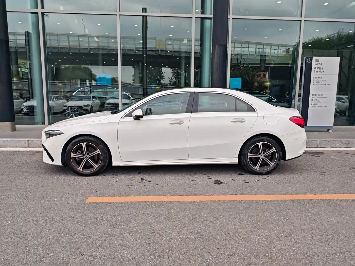 Mercedes-Benz A-Класс 2023