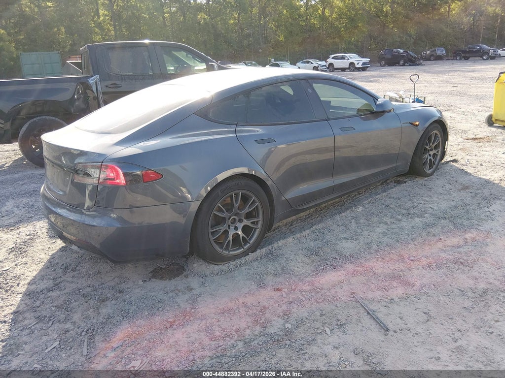 Tesla Model S 2021
