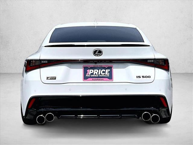 Lexus IS 2024