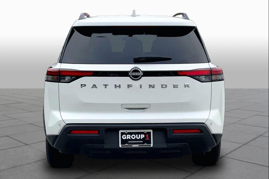 Nissan Pathfinder 2025