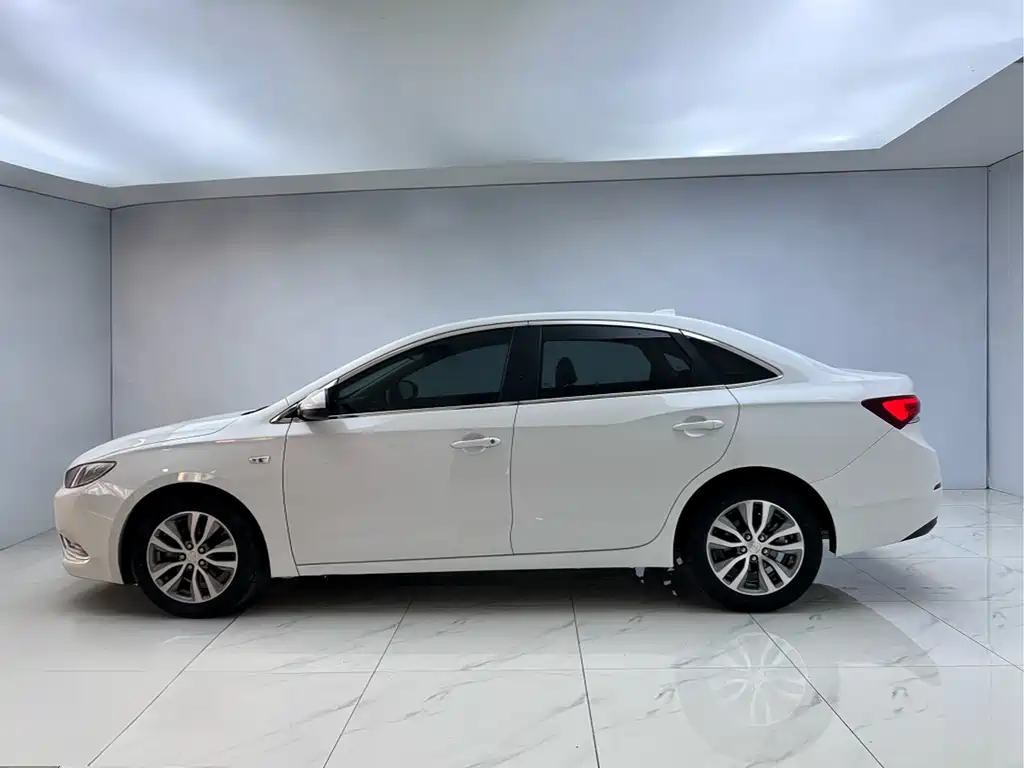 Buick Excelle 2021