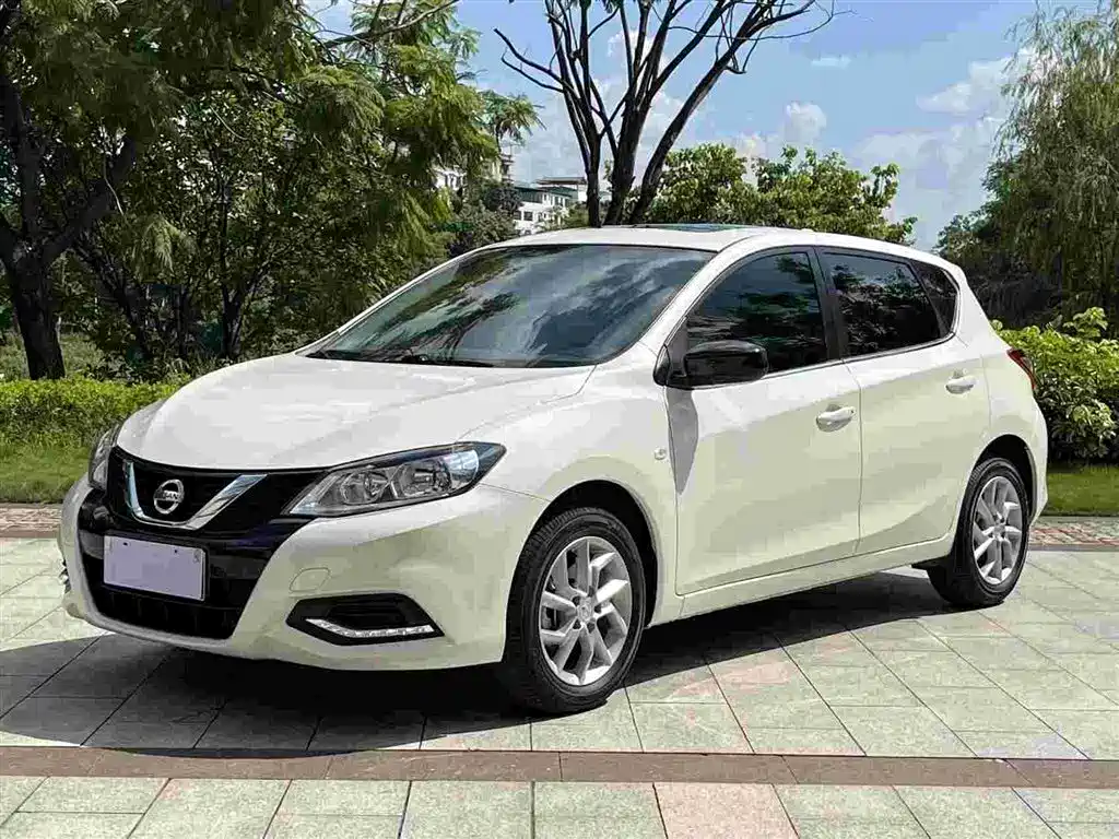 Nissan Tiida 2022