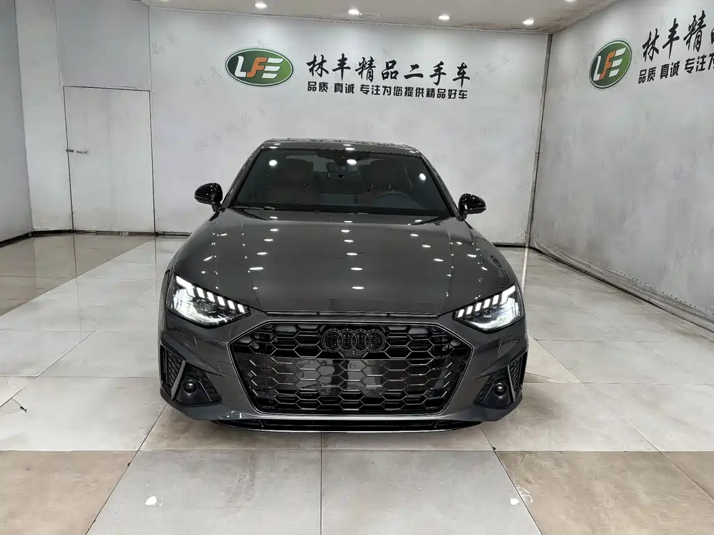 Audi A4 2025