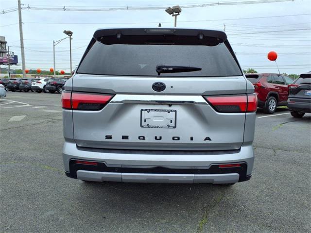 Toyota Sequoia 2023