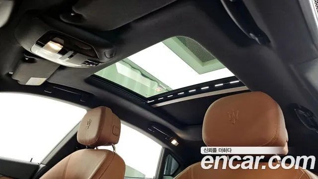 Maserati Levante 2022