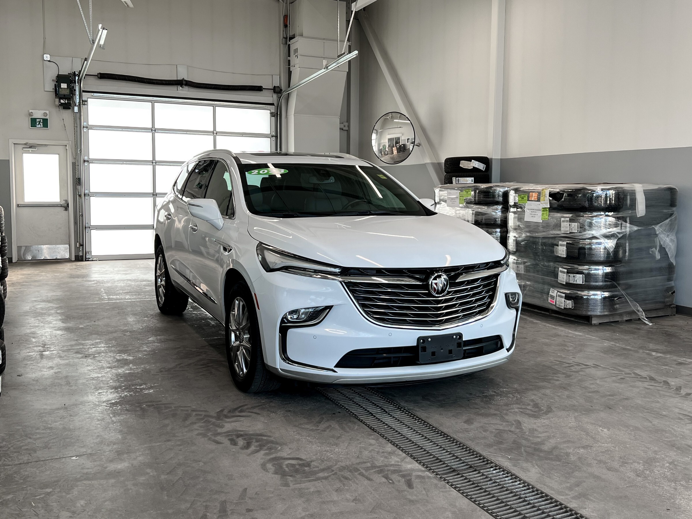 Buick Enclave 2023