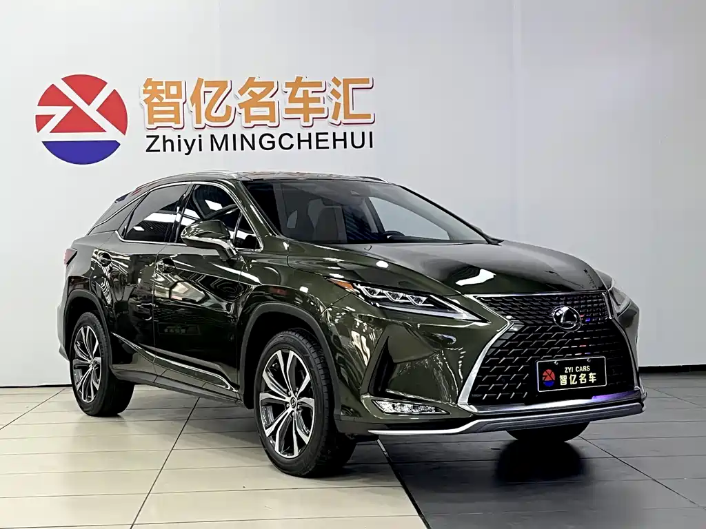 Lexus RX 2021