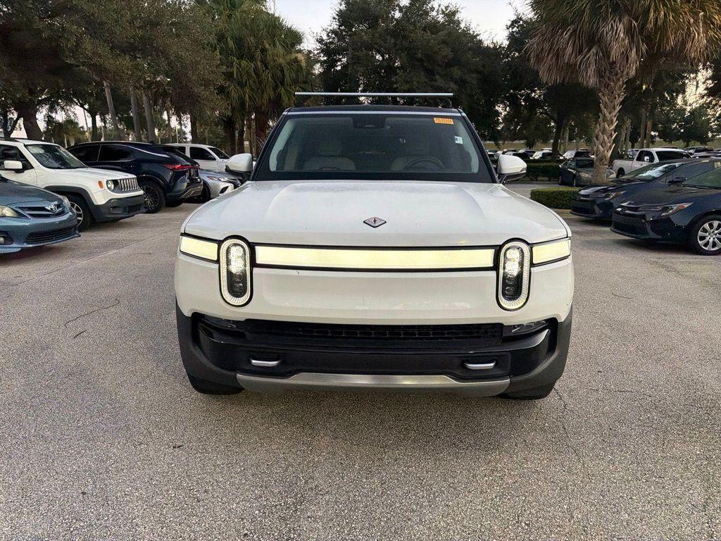 Rivian R1S 2023