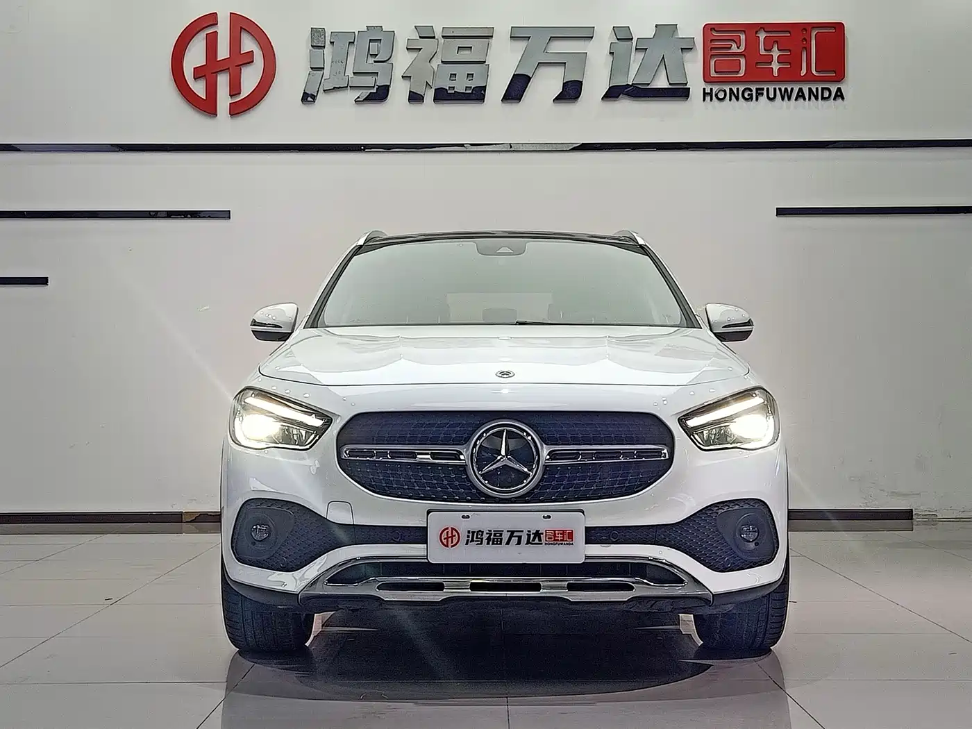 Mercedes-Benz GLA 2024