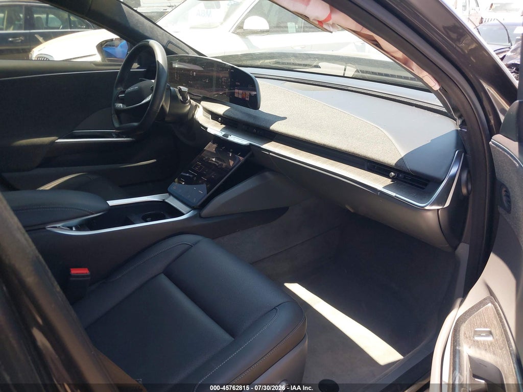 Lucid Air 2024