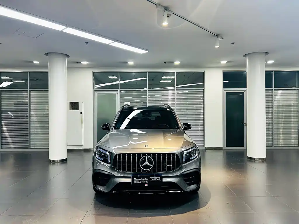 Mercedes-Benz GLB AMG 2021