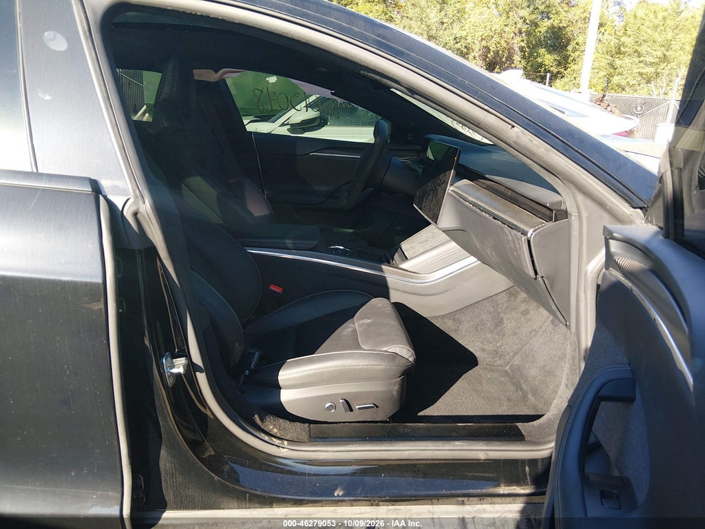 Tesla Model S 2023