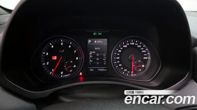 Hyundai Veloster 2021