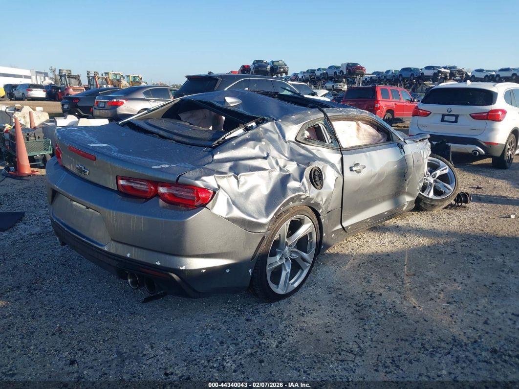 Chevrolet Camaro 2021