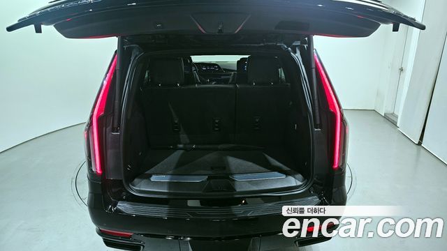 Cadillac Escalade 2023