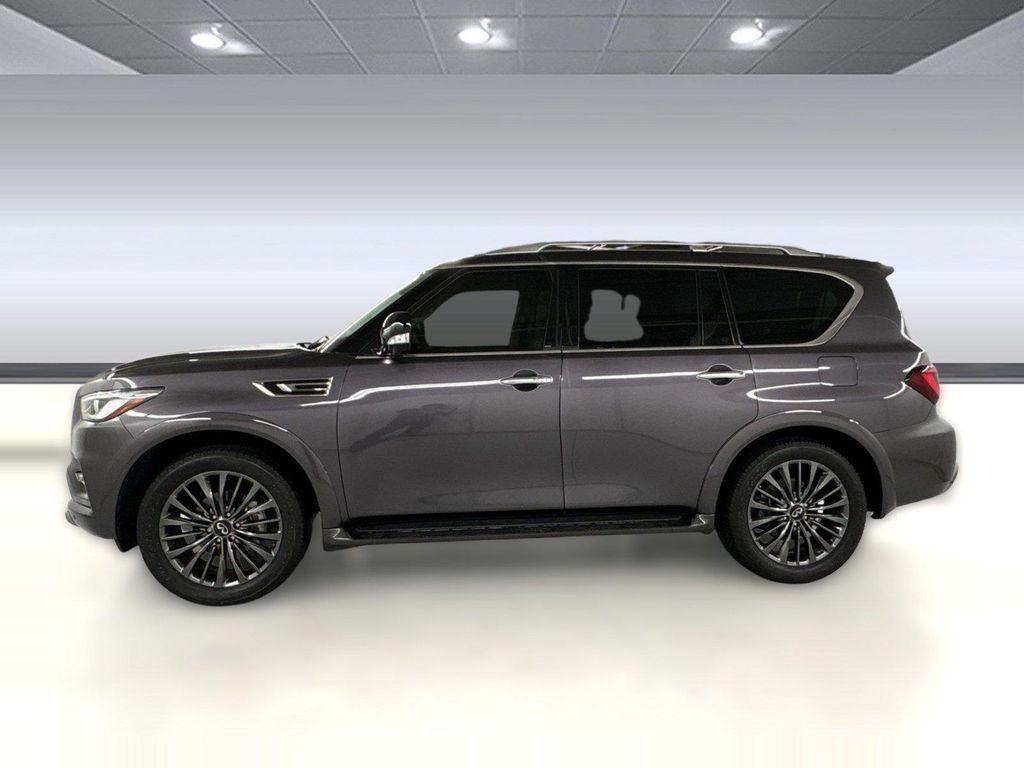 Infiniti QX80 2023