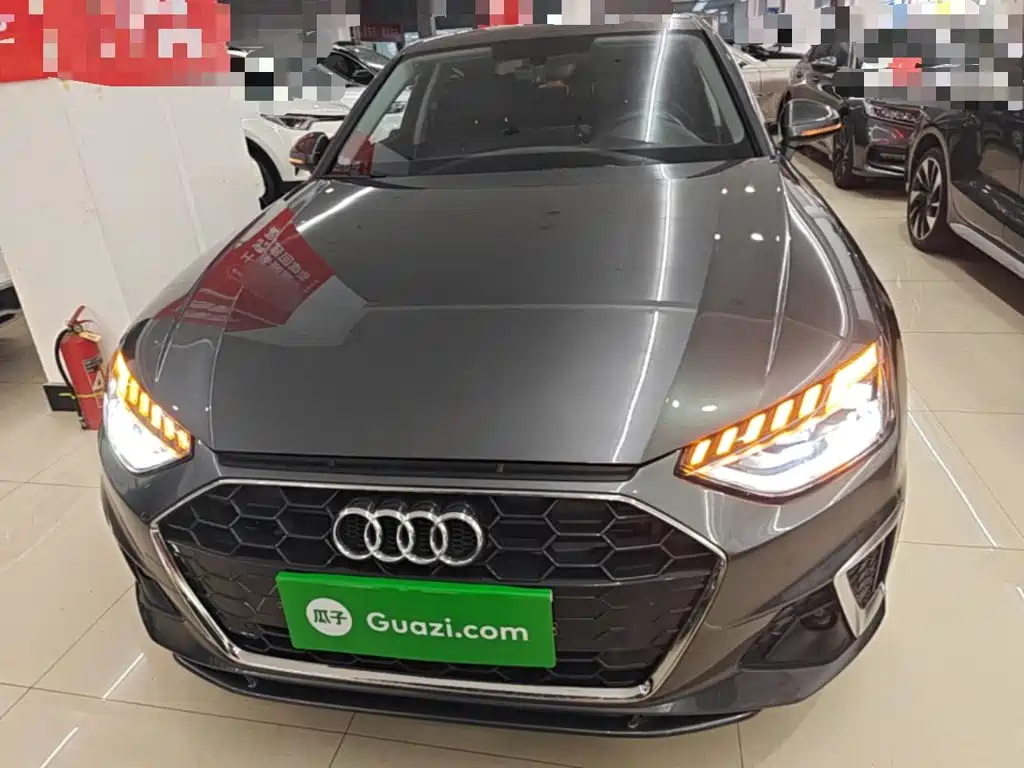 Audi A4 2024