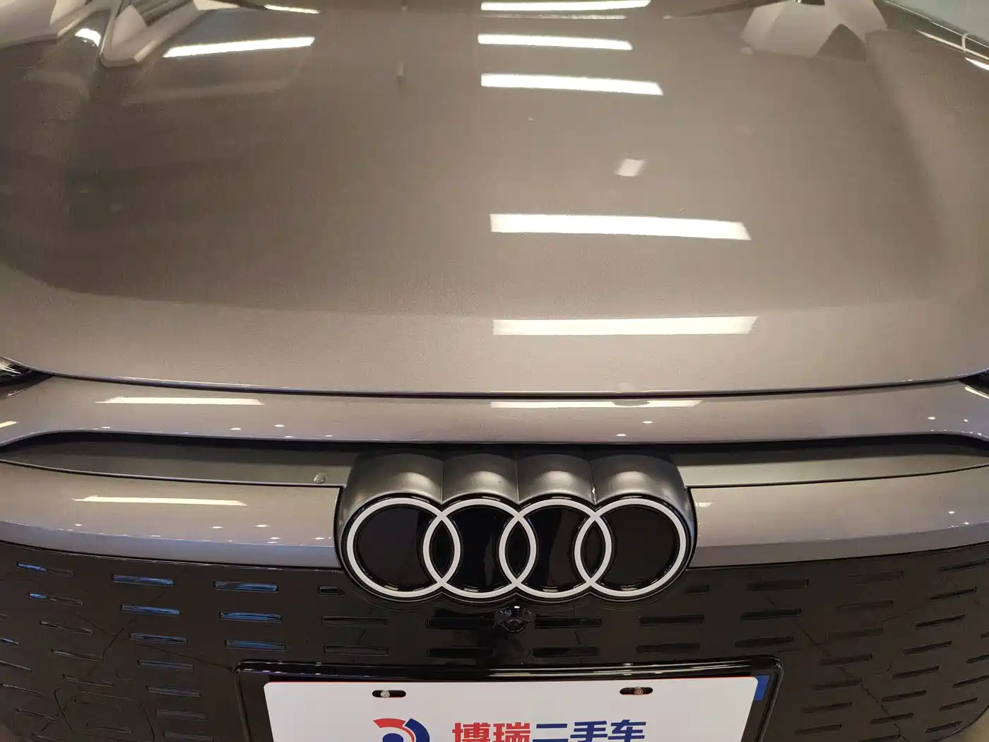 Audi e-tron 2025