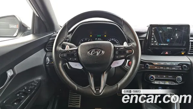 Hyundai Veloster 2021