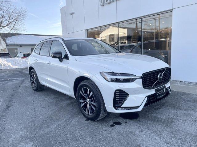 Volvo XC60 2025