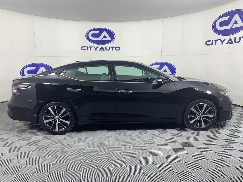 Nissan Maxima 2023