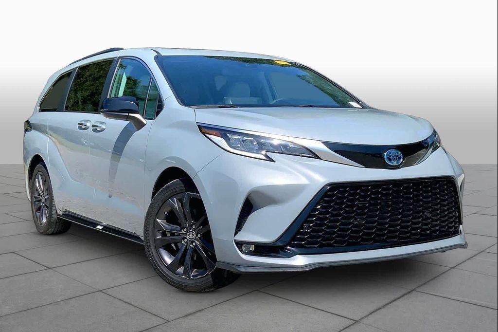 Toyota Sienna 2023
