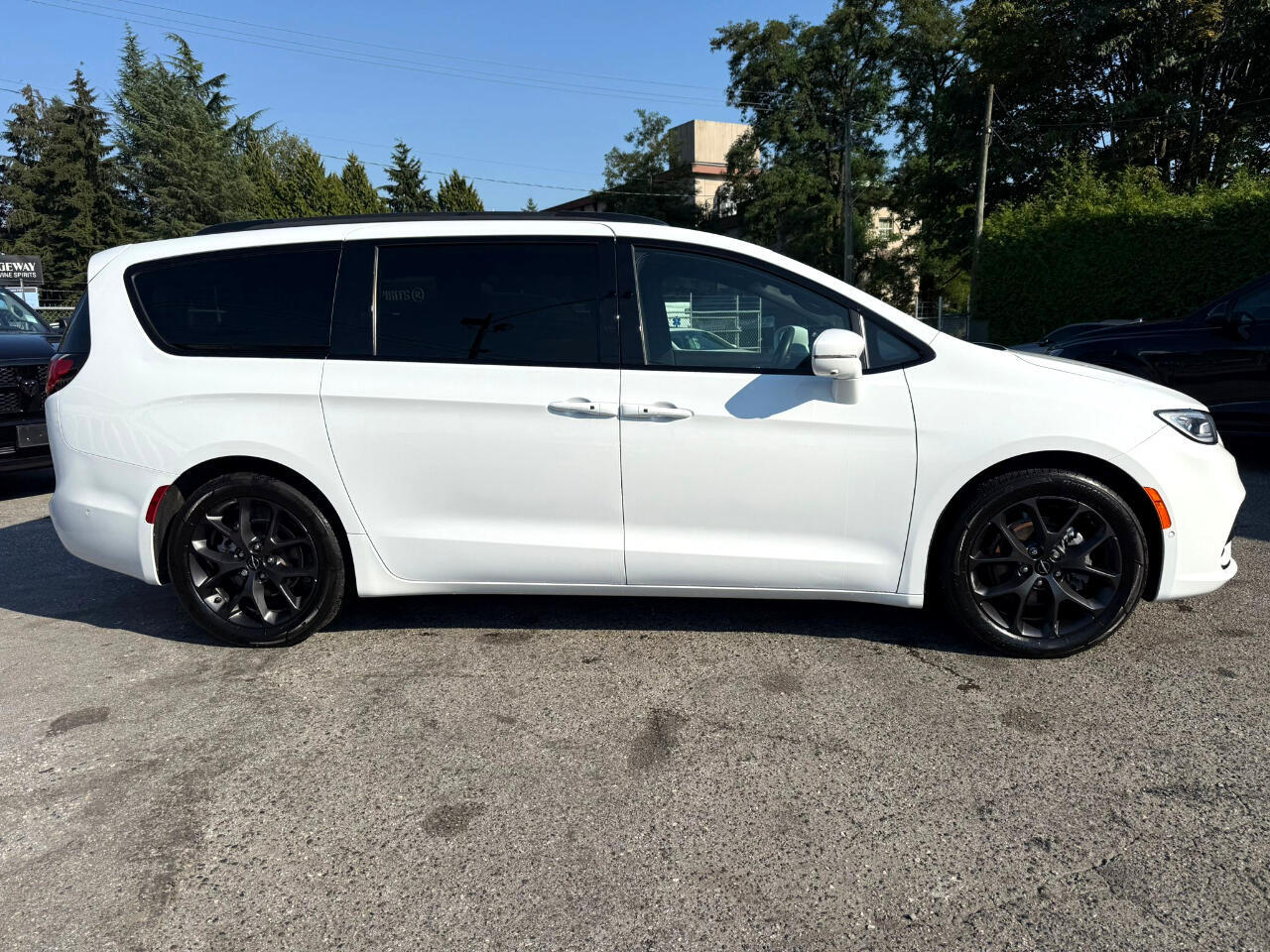 Chrysler Pacifica 2022
