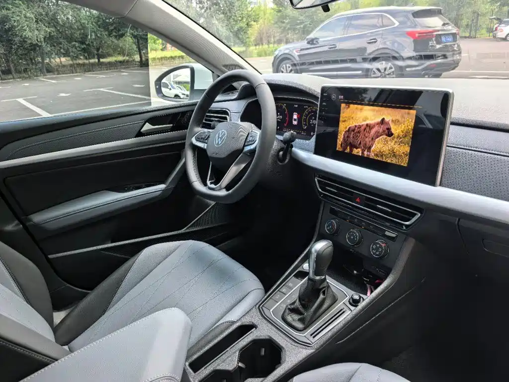 Volkswagen Lavida 2024