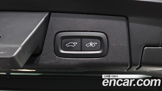 Volvo XC60 2021