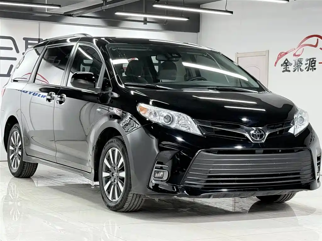 Toyota Sienna 2020