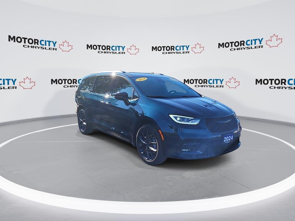 Chrysler Pacifica 2024