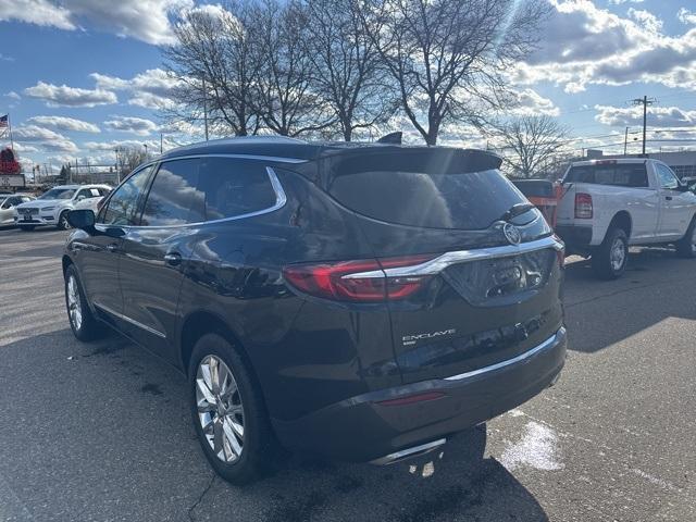 Buick Enclave 2021