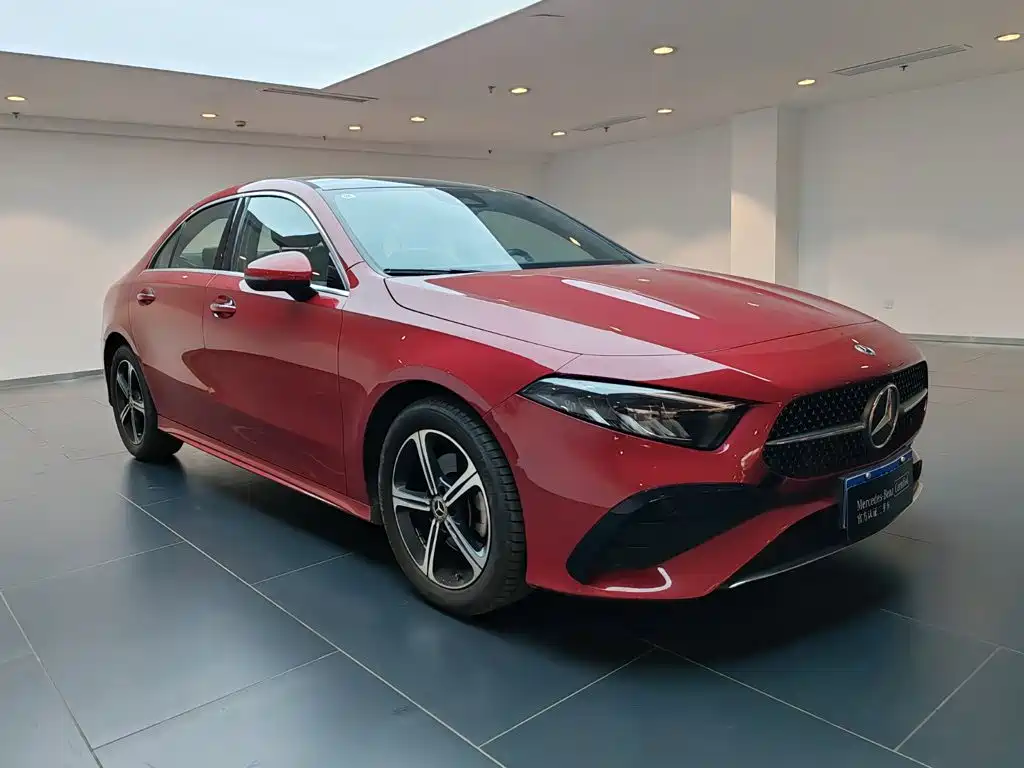 Mercedes-Benz A-Класс 2023