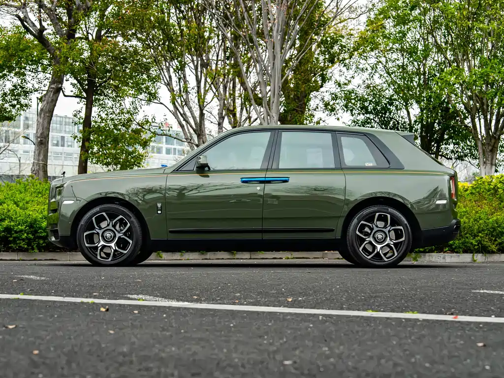 Rolls-Royce Cullinan 2023