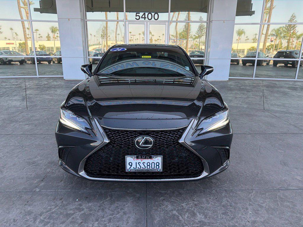 Lexus ES 2024