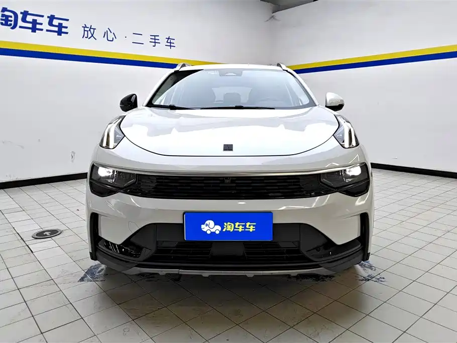 Lynk & Co 01 2023