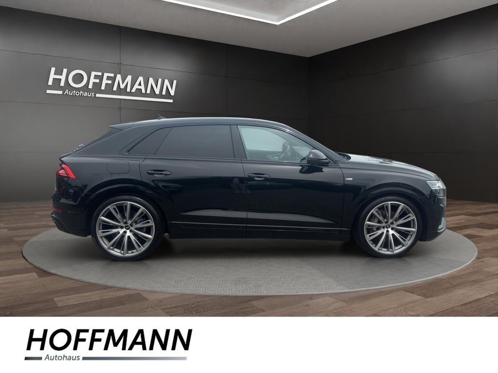 Audi Q8 2022