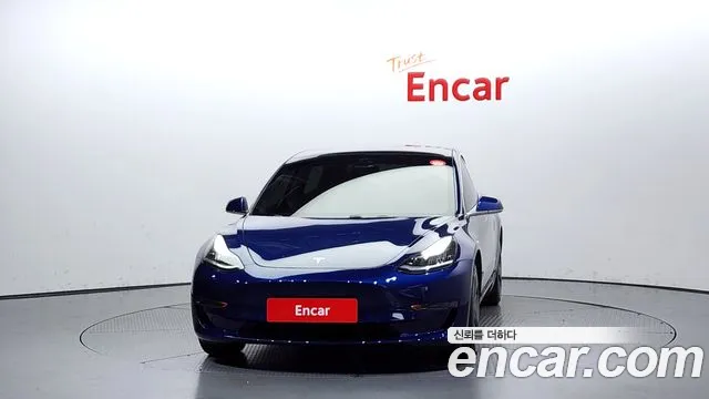 Tesla Model 3 2020