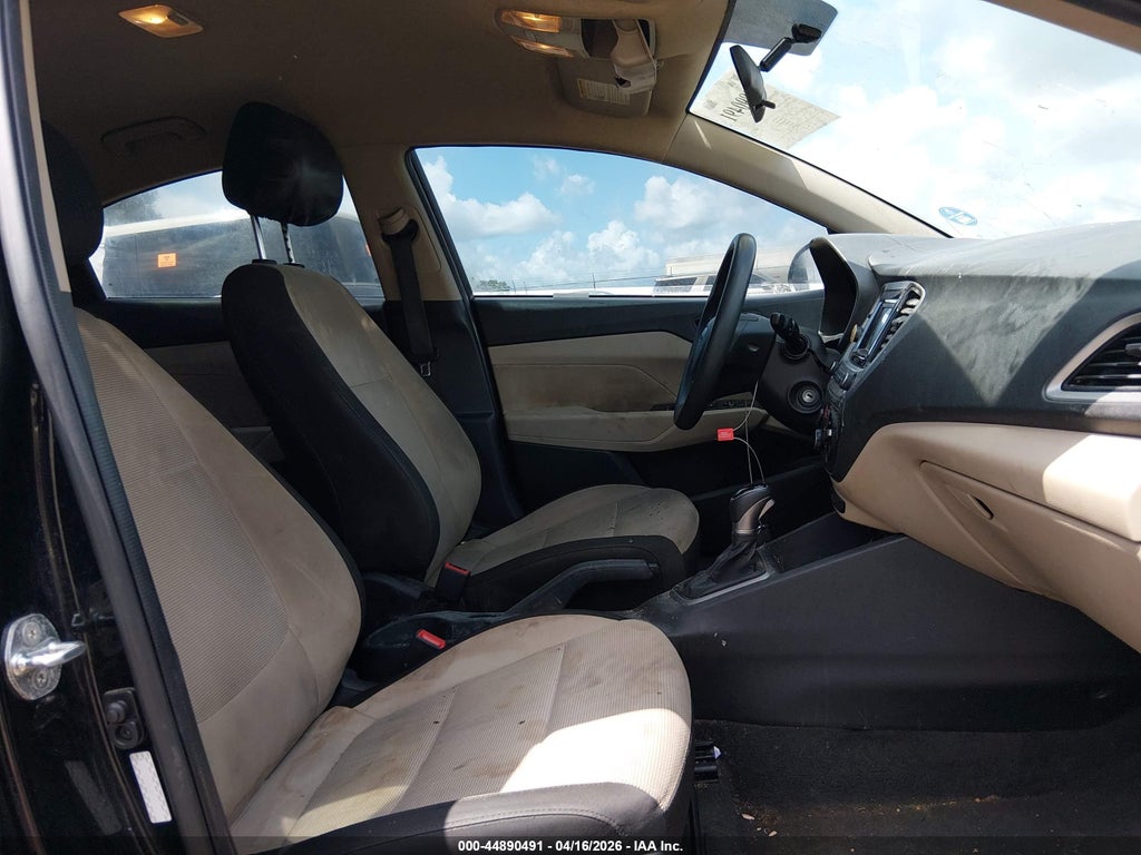 Hyundai Accent 2022