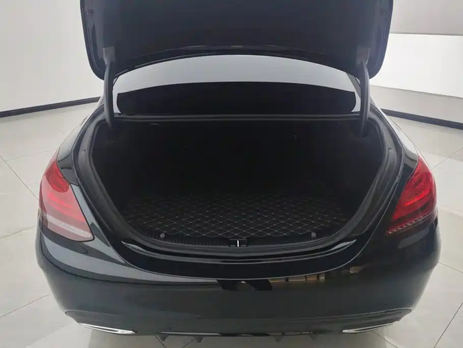 Mercedes-Benz C-Класс 2021