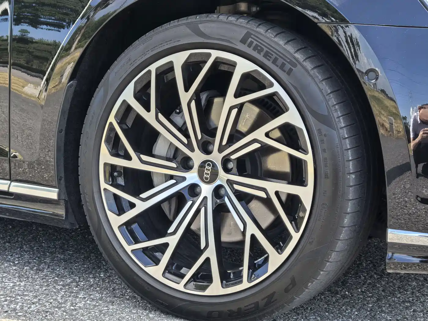 Audi A8 2023